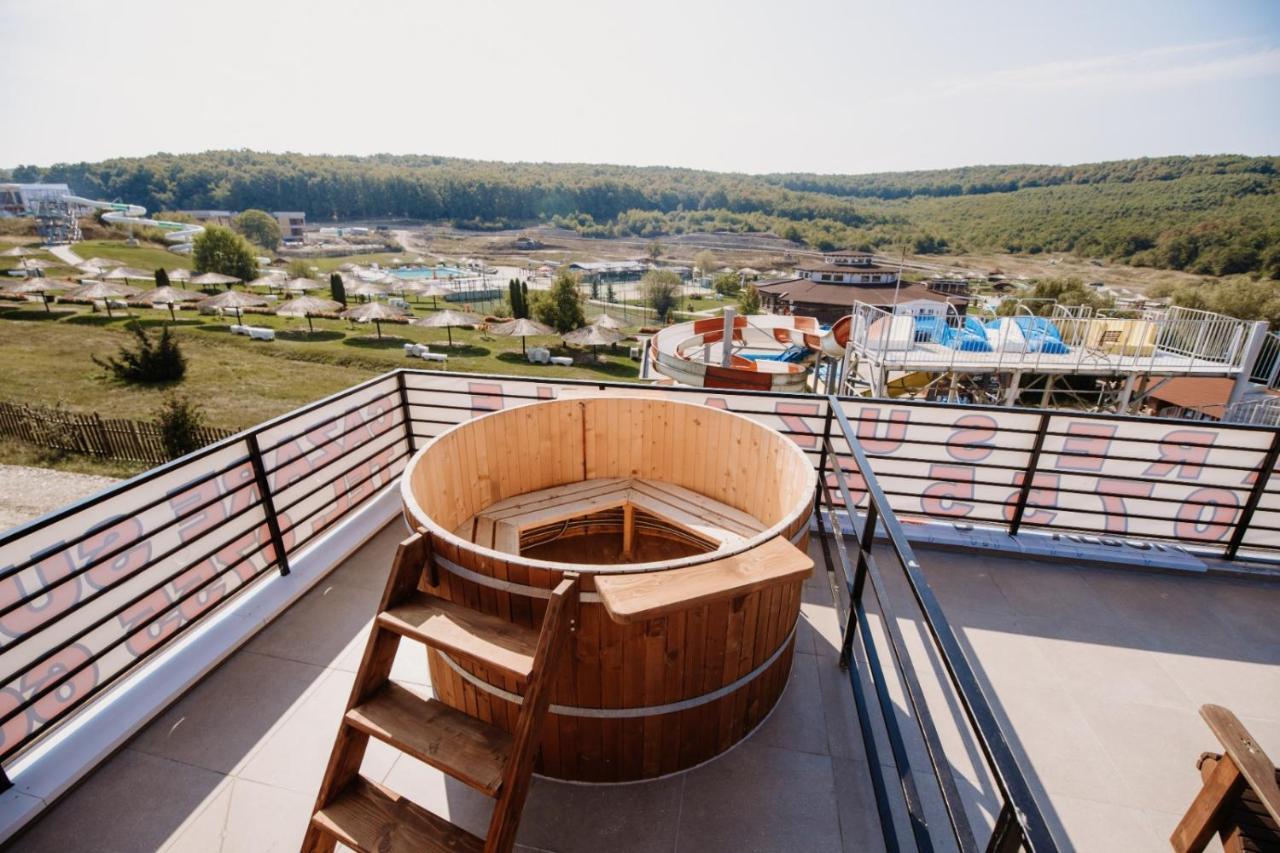 Cabana Suzanne Baile Figa Villa Agrişul de Sus Buitenkant foto