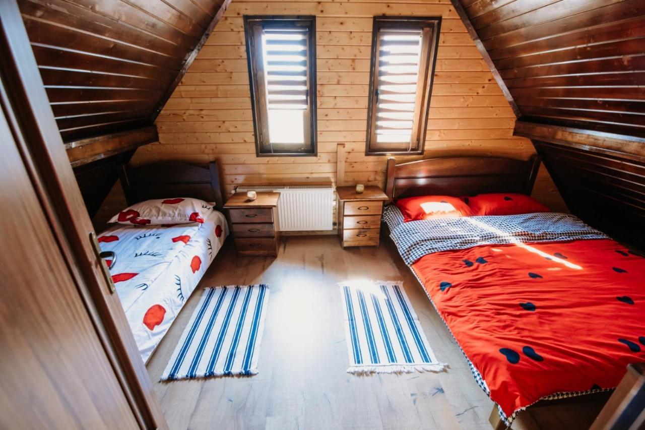Cabana Suzanne Baile Figa Villa Agrişul de Sus Buitenkant foto