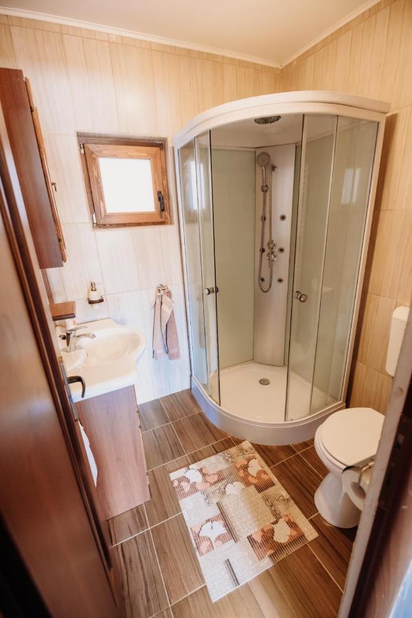 Cabana Suzanne Baile Figa Villa Agrişul de Sus Buitenkant foto