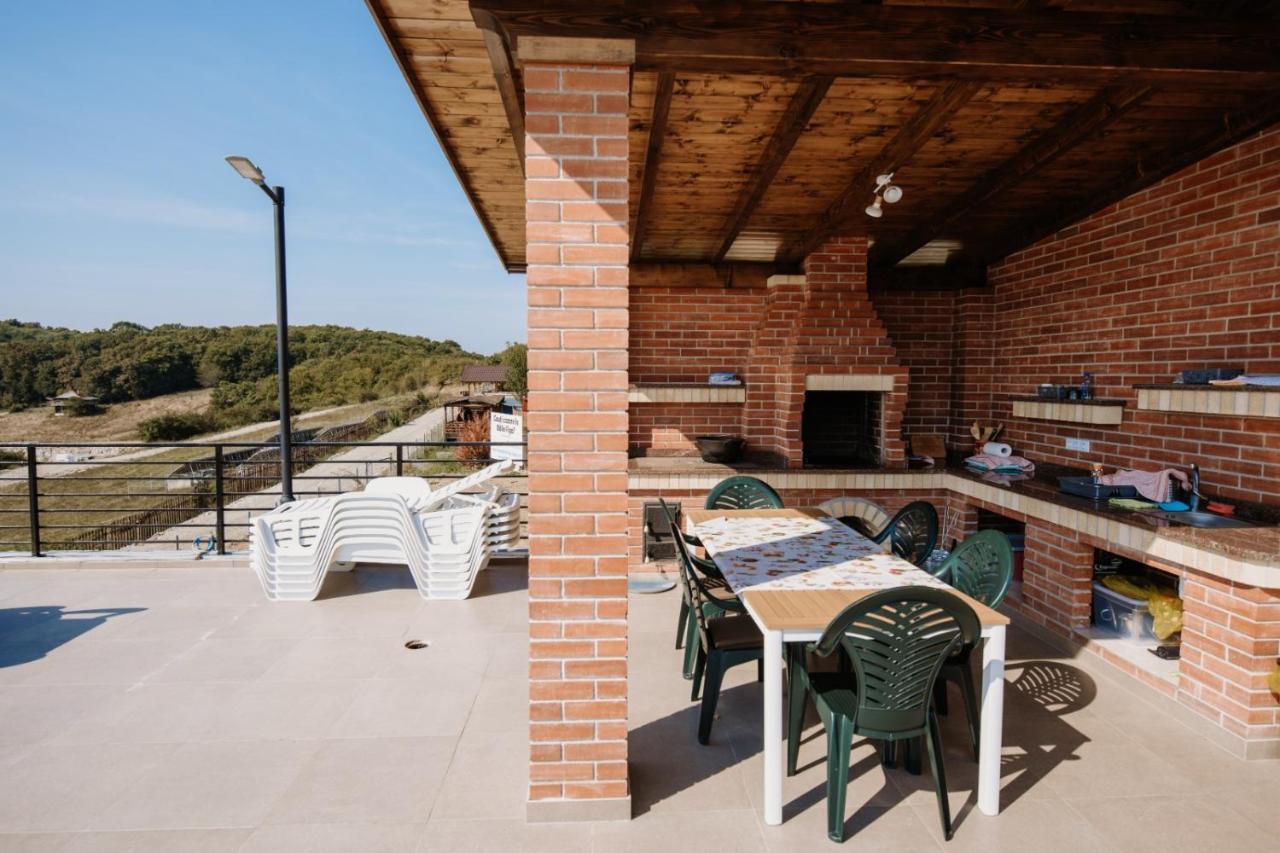Cabana Suzanne Baile Figa Villa Agrişul de Sus Buitenkant foto