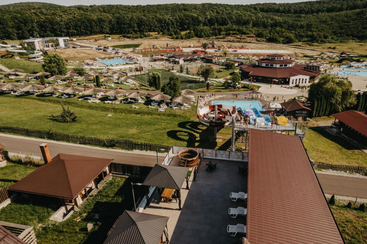 Cabana Suzanne Baile Figa Villa Agrişul de Sus Buitenkant foto
