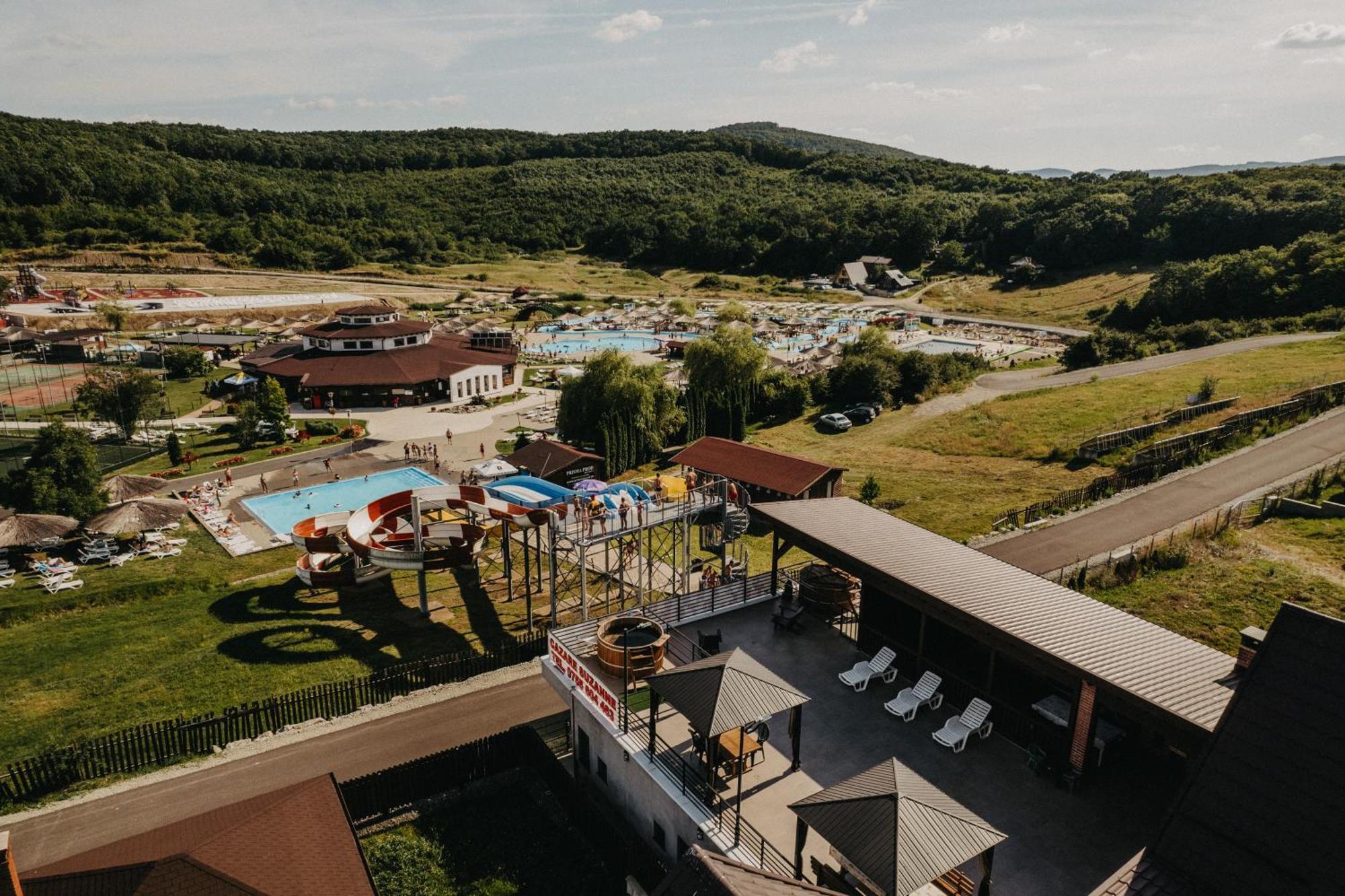 Cabana Suzanne Baile Figa Villa Agrişul de Sus Buitenkant foto