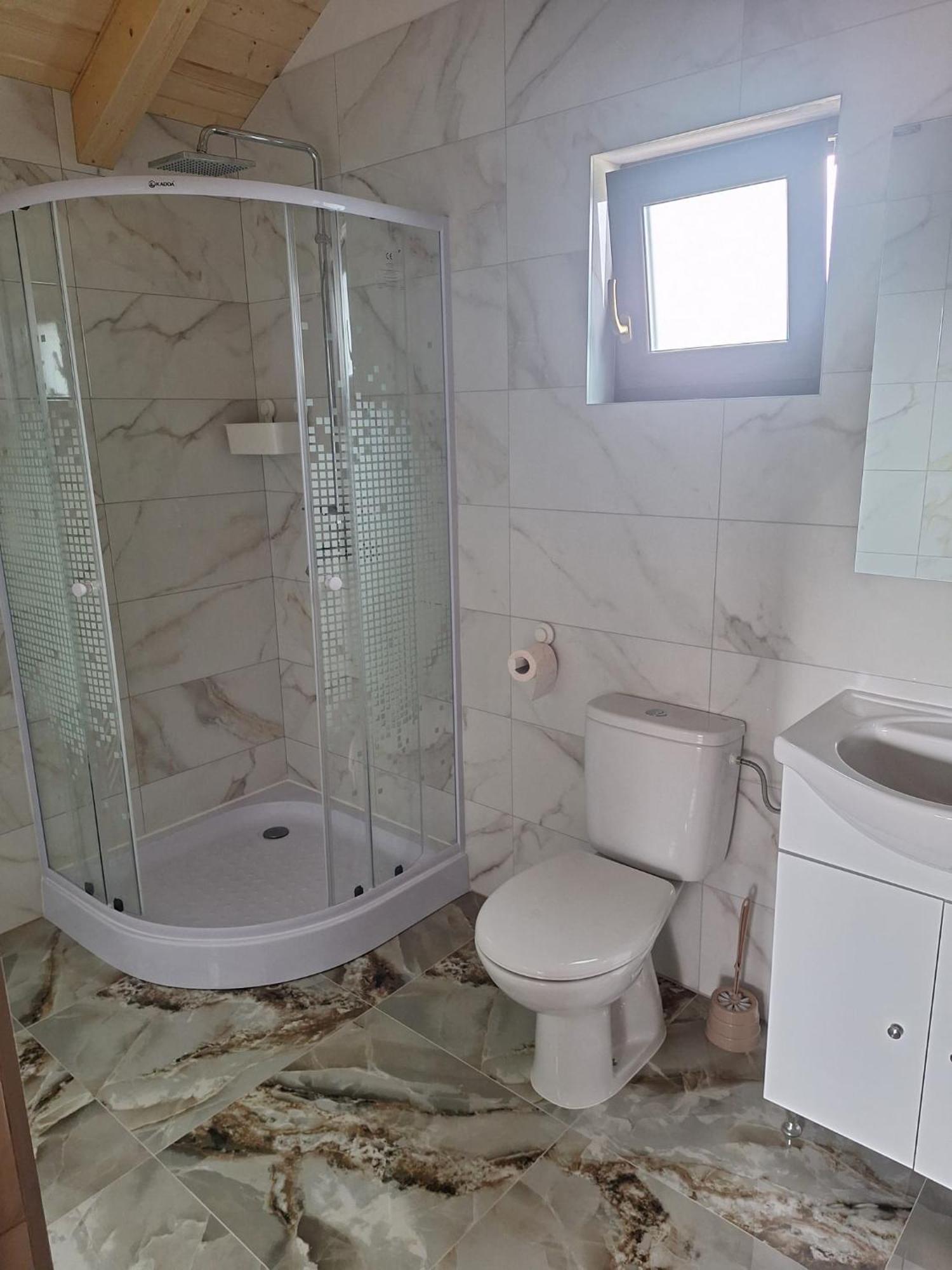 Cabana Suzanne Baile Figa Villa Agrişul de Sus Buitenkant foto